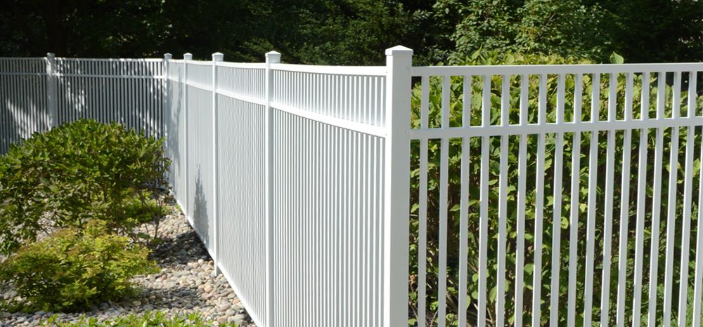 Travertine Aluminum Fence