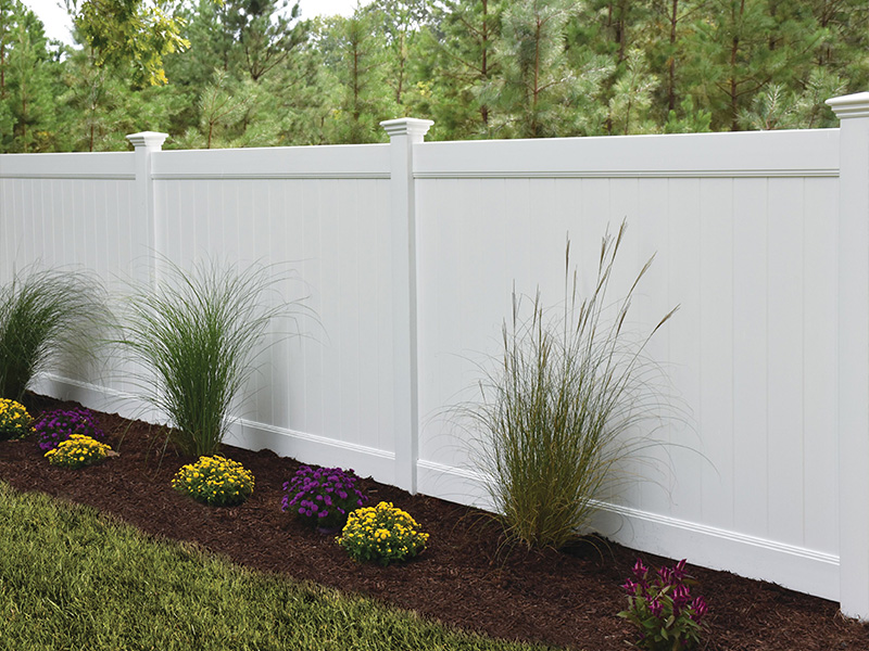 Vinyl fence solutions for the Methuen, Massachusetts area