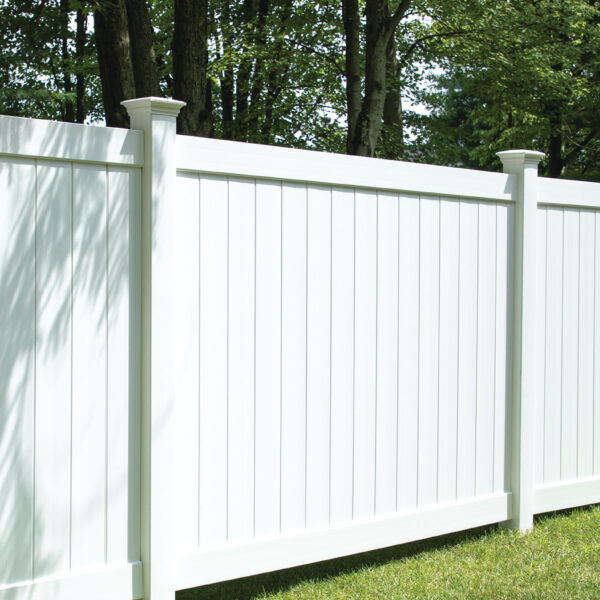 Vinyl fence solutions for the Methuen, Massachusetts area