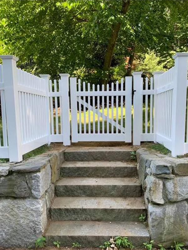 Types of fences we install in ballardvale MA