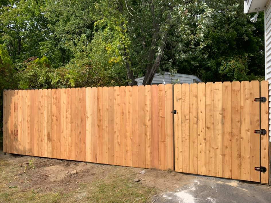 Haverhill MA stockade style wood fence