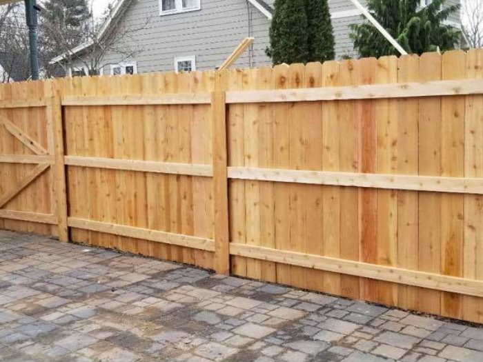 Londonderry New Hampshire wood privacy fencing