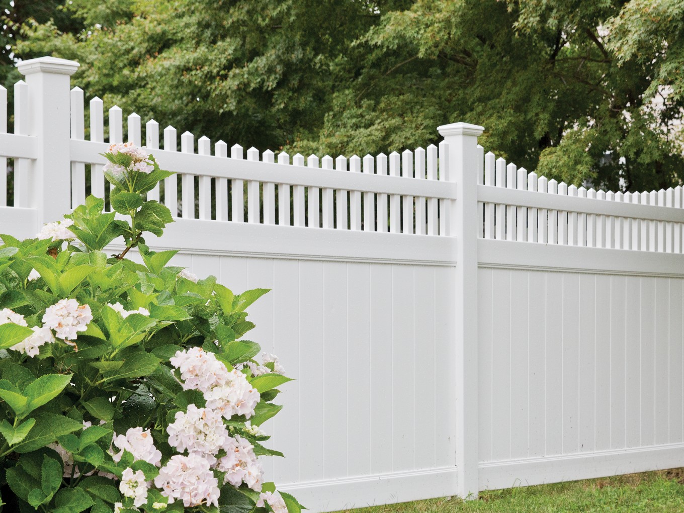 Londonderry New Hampshire Professional Fence Installation